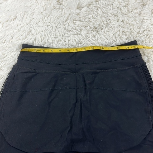 Lululemon Second Chance Skirt - Picture 2 of 7